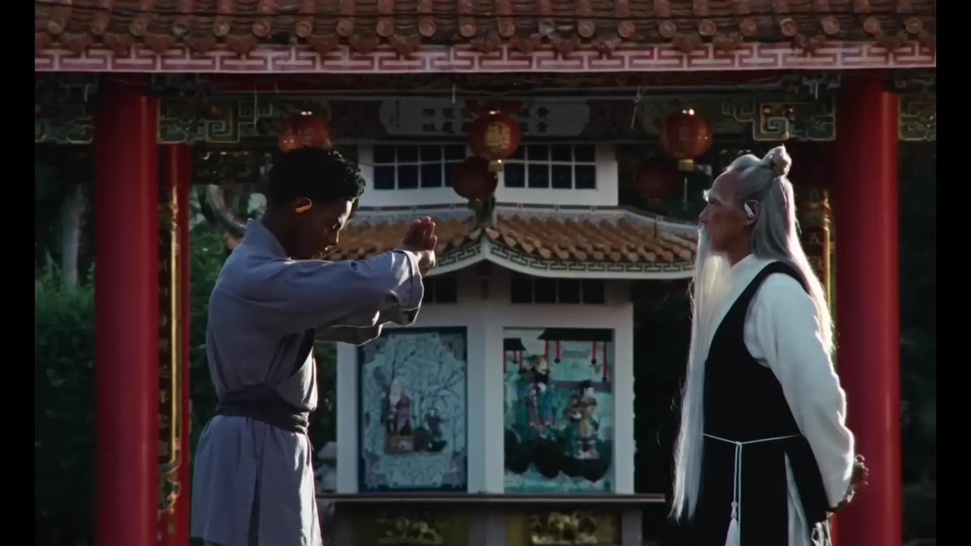 "르브론, 메시 다음은 유튜버?" Beats가 20년 만에 전략을 180도 바꾼 이유